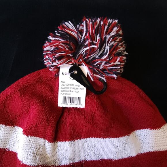 Gryffindor Harry Potter Red Winter Embroidered Striped pom pom Beanie Knit Hat - Picture 3 of 4